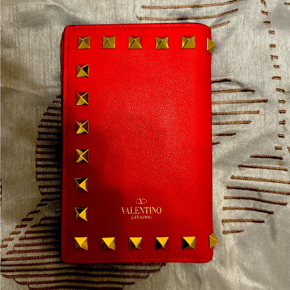 Valentino Rockstud Bifold Wallet Red |w Box, Dust Bag | Barely Used | Authentic
